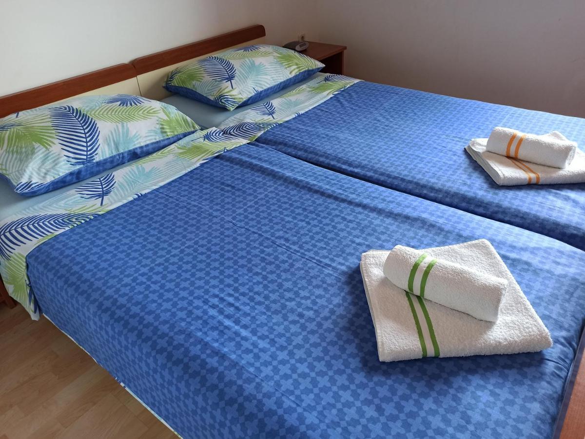 Apartments Kornati Zdrelac Luaran gambar