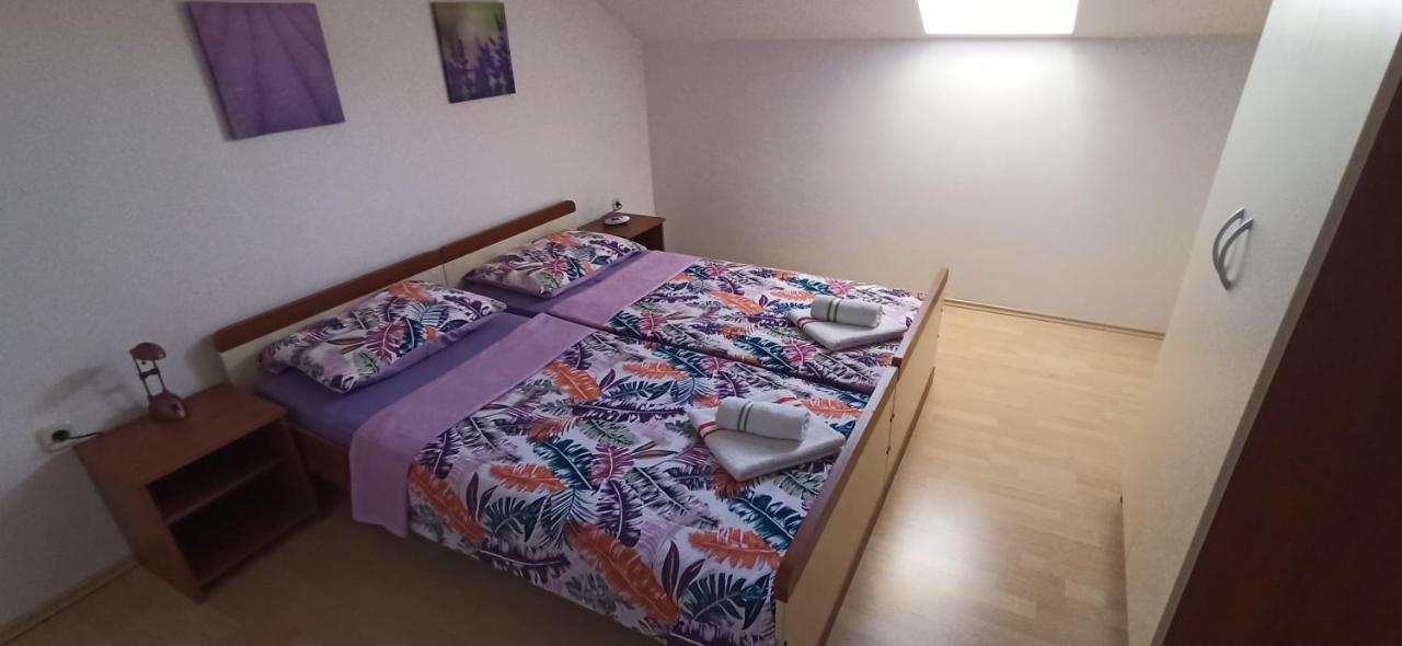 Apartments Kornati Zdrelac Luaran gambar