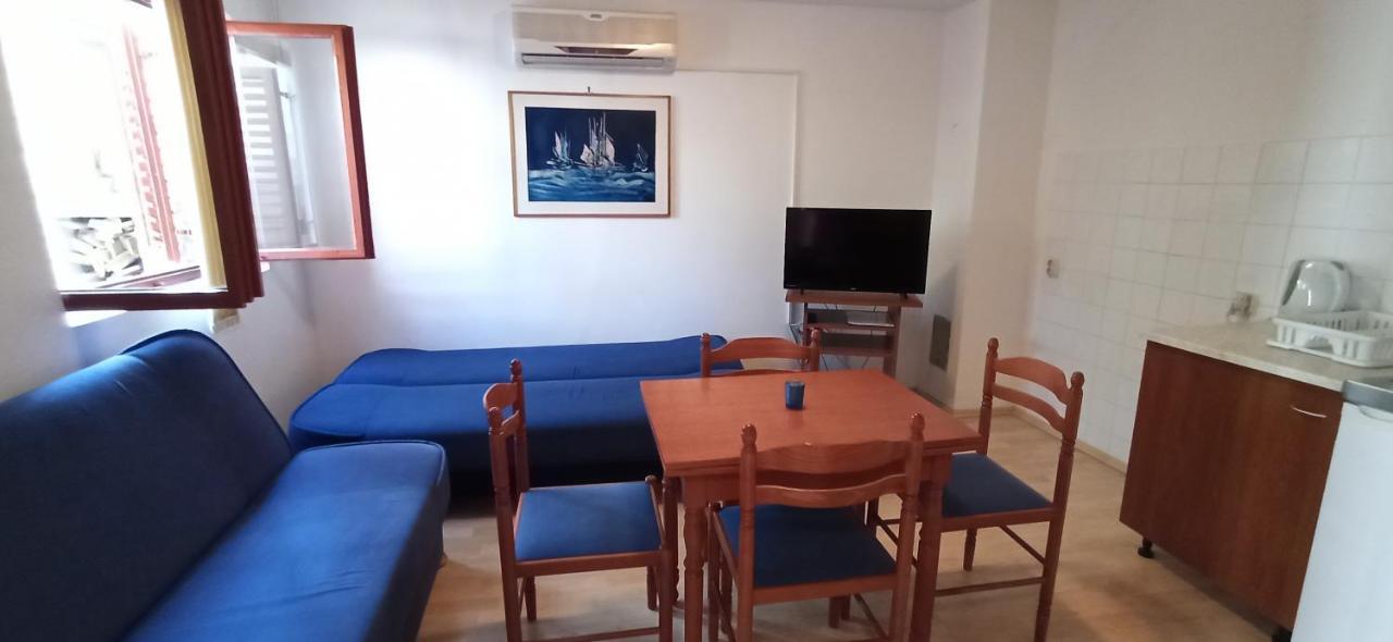 Apartments Kornati Zdrelac Luaran gambar